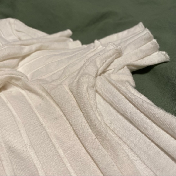 Crop top bundle - Picture 3 of 15